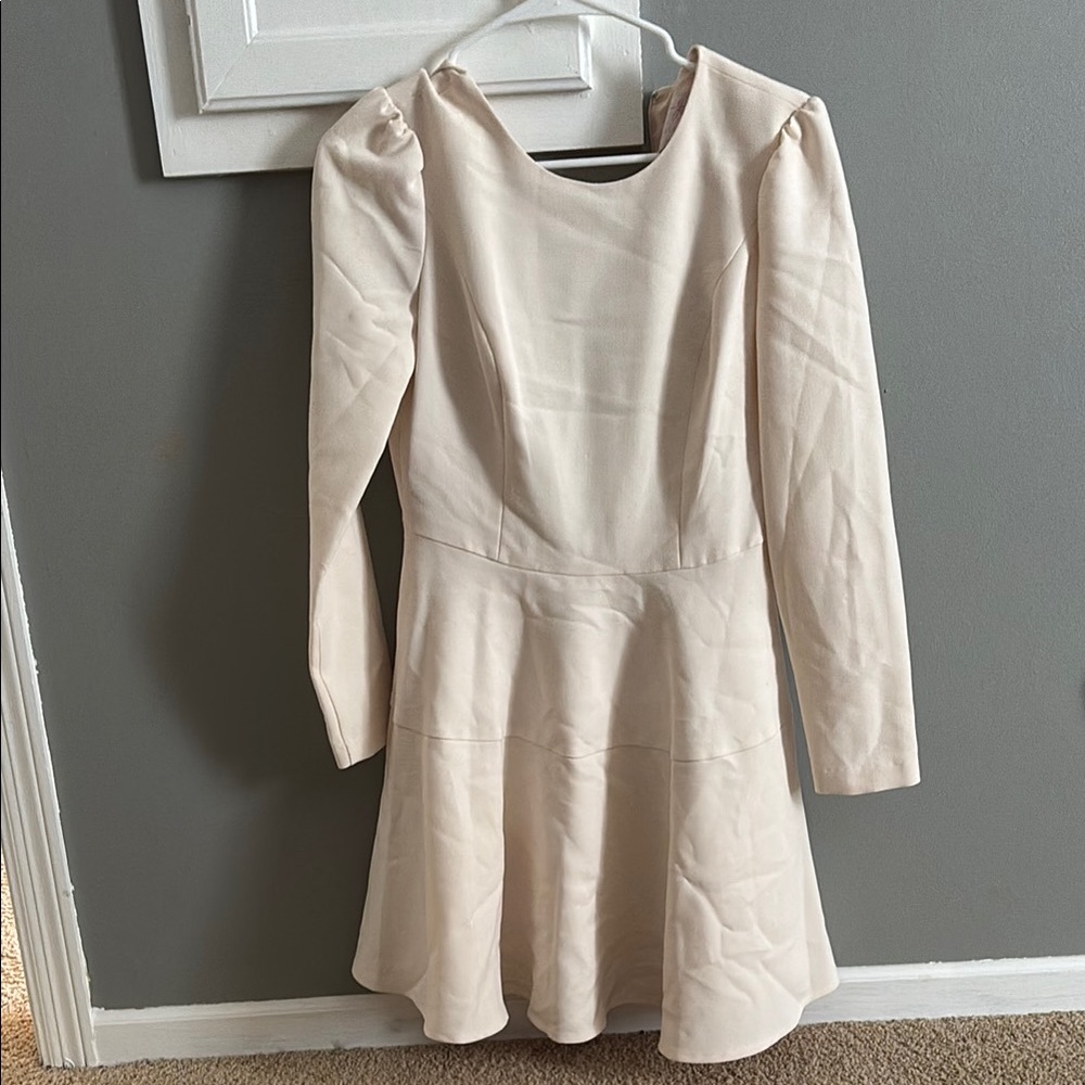 Gal Meets Glam Cream Long Sleeve Dress